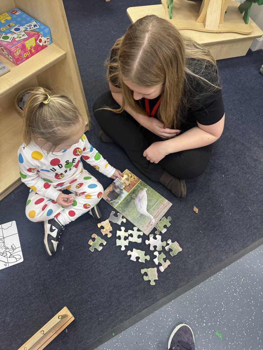 huddnewcoll's tweet image. ✨ Love to Learn, Love to Teach ✨

Early Childhood Development is a subject that is invaluable to students hoping to progress to a career working with young people. Find out more &amp;amp; apply online now: tinyurl.com/mwvtnus4 #WeAreHNC