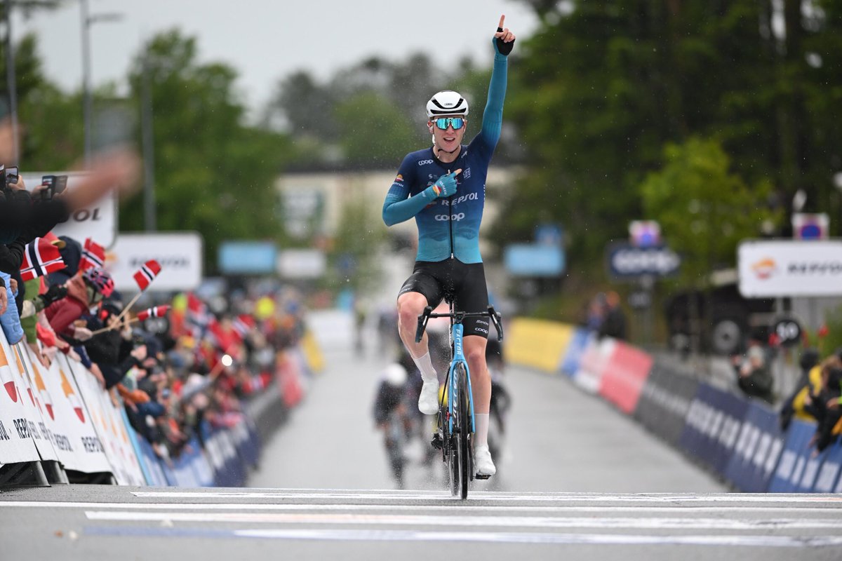 Domestique spoke to 🇳🇴 Team Drali-Repsol General Manager <a href="/royhegreberg/">Roy Hegreberg</a> about the team's resilience following the tragic death of André Drege in 2024 and emotional Tour of Norway stage win this year with Storm Ingebrigtsen.

📰 domestiquecycling.com/en/news/how-dr…

✍️ Ethan Lessiter 📸 Cor Vos