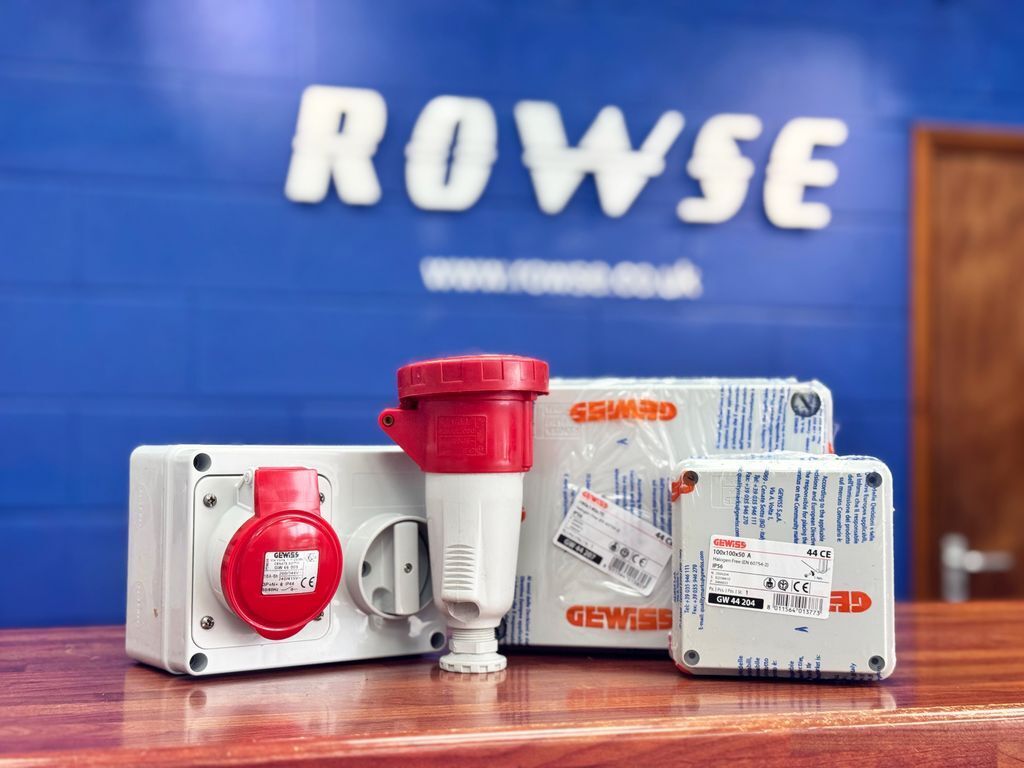RowsePlymouth's tweet image. Gewiss: full electrical-solution brand for industry, buildings &amp;amp; infrastructure.

From plugs &amp;amp; sockets to smart lighting and building-automation systems — Rowse stocks the full Gewiss range. 

👉 buff.ly/CiS6bFx

#IndustrialElectrical #BuildingAutomation #Gewiss