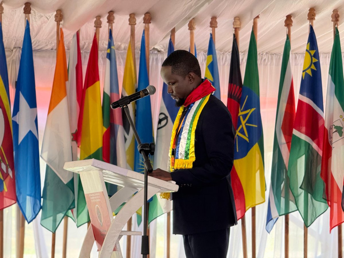 PanAfrican_PF's tweet image. FRED M&apos;MEMBE, LEADER OF THE SOCIALIST PARTY OF ZAMBIA SHARES A SOLIDARITY MESSAGE ALONG WITH VARIOUS LEADERS LIKE HON. MARTIN FAYULU, HON. YOUSSEF TARCHOUN AND MANY MORE AT THE CONFERENCE. 
#manchestertoaccra #ppf #AfricanUnity