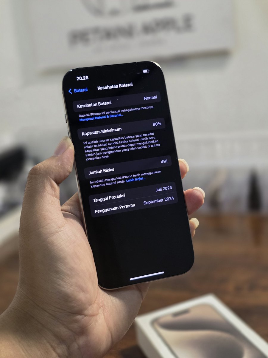 excelfangs's tweet image. WTS/Jual Iphone 15 Pro 128 GB Natural Titanium Ibox.
Rp13.3jt aja, sikat!😍
- Resmi Indonesia, Sinyal aman
- Baterai Health 90
- Fullset Original
⁠- Fisik 100% Mulus

TT, Tuker Tambah boleh banget!
COD Jakarta Sekitarnya Kirim2 Bisa
tg. want to sell wtb 11 12 13 Max