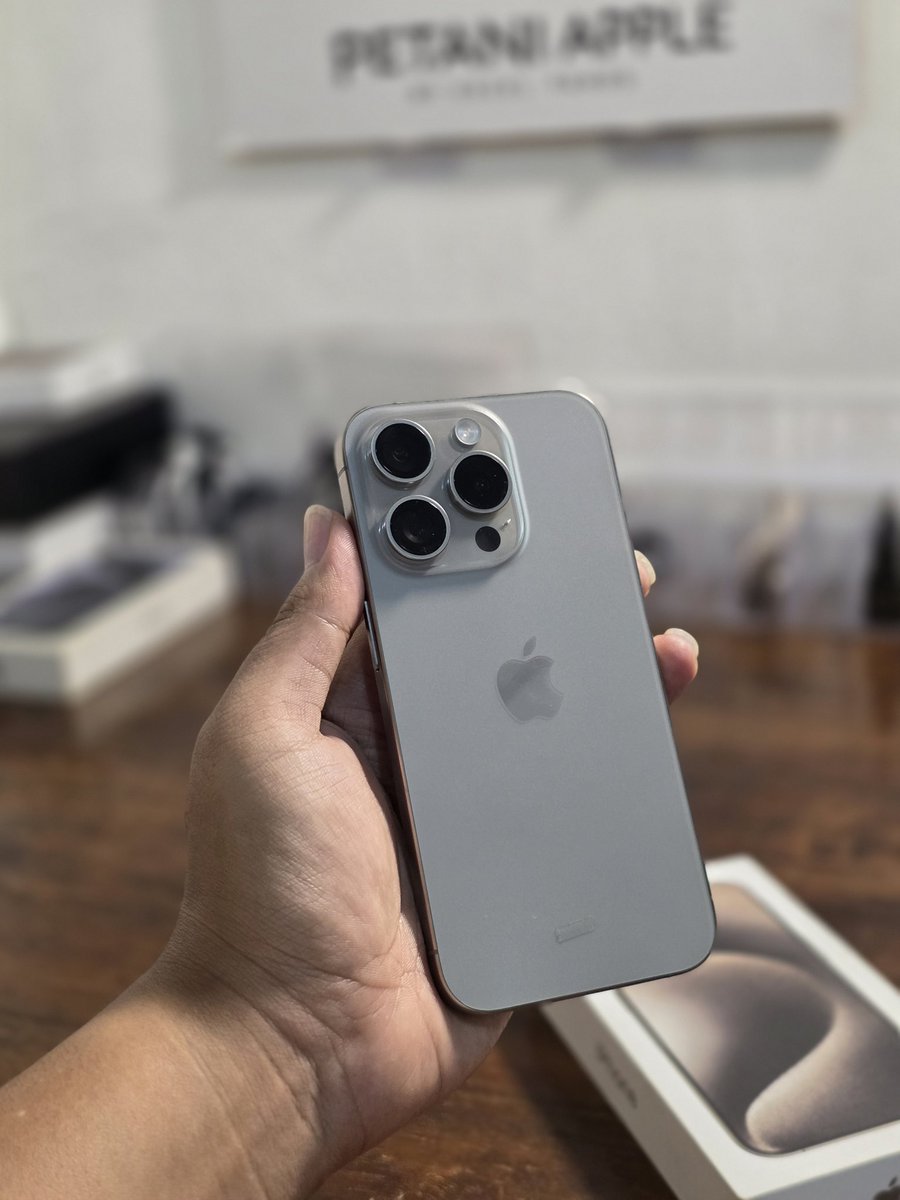 excelfangs's tweet image. WTS/Jual Iphone 15 Pro 128 GB Natural Titanium Ibox.
Rp13.3jt aja, sikat!😍
- Resmi Indonesia, Sinyal aman
- Baterai Health 90
- Fullset Original
⁠- Fisik 100% Mulus

TT, Tuker Tambah boleh banget!
COD Jakarta Sekitarnya Kirim2 Bisa
tg. want to sell wtb 11 12 13 Max