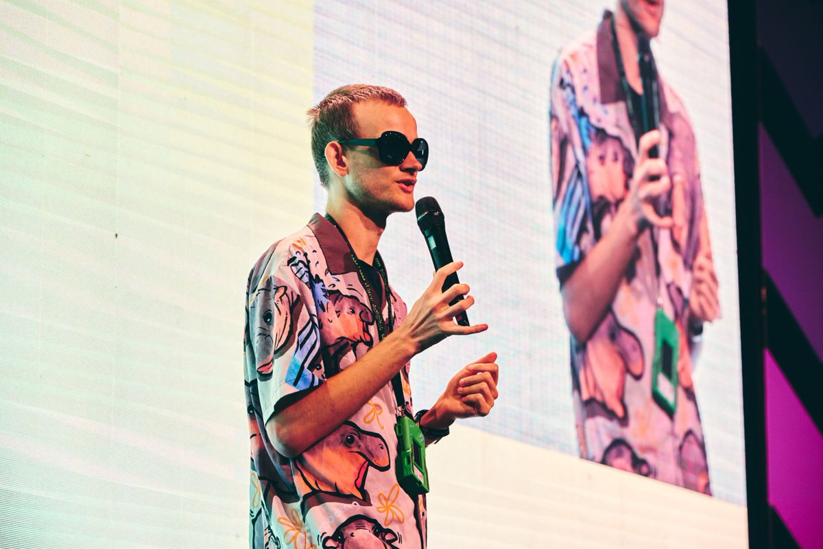 EFDevcon's tweet image. “We are not just building tech for profit or to accelerate something. We are doing it to help people.”

- @VitalikButerin in his talk &apos;What the d/acc?&apos;

Head to the Red Pavilion stage to learn more about d/acc.