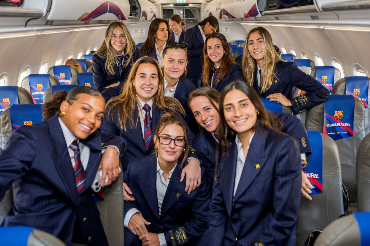 FCBfemeni's tweet image. Som-hi! 💙❤️