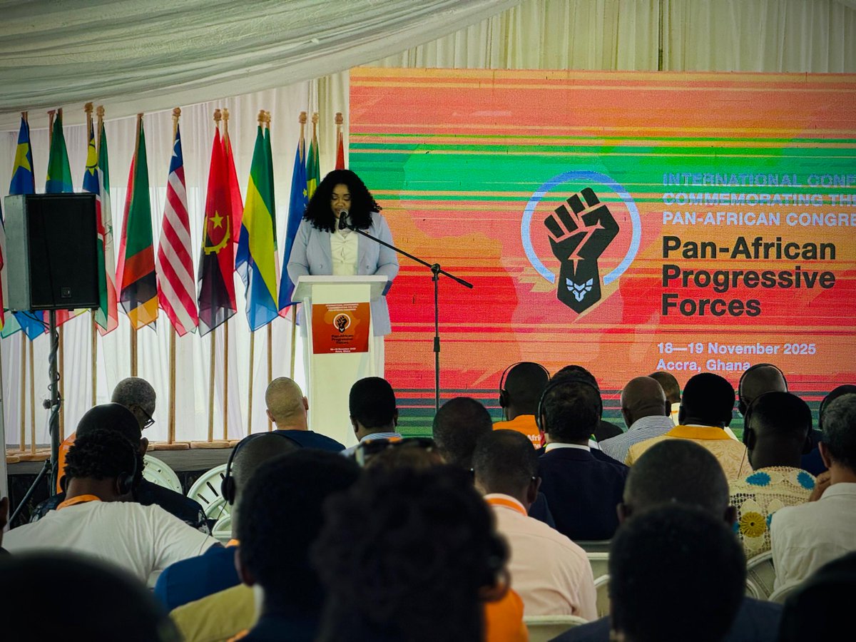 PanAfrican_PF's tweet image. FRED M&apos;MEMBE, LEADER OF THE SOCIALIST PARTY OF ZAMBIA SHARES A SOLIDARITY MESSAGE ALONG WITH VARIOUS LEADERS LIKE HON. MARTIN FAYULU, HON. YOUSSEF TARCHOUN AND MANY MORE AT THE CONFERENCE. 
#manchestertoaccra #ppf #AfricanUnity