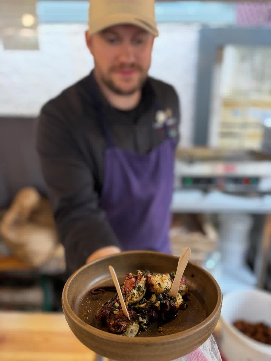 larchedesvins's tweet photo. 🍷Vente des vins 2025🥂 - II
Merci une fois de plus à vous tous d’être venus si nombreux pour ce beau et long weekend 🙏🏻 Et merci à...
#beaune #bourgogne #burgundy #baravin #caviste #vin #wine #winebar #larchedesvins #vins #wine #instawine #winelover #foodandwine https://t.co/W4LiAFucVm