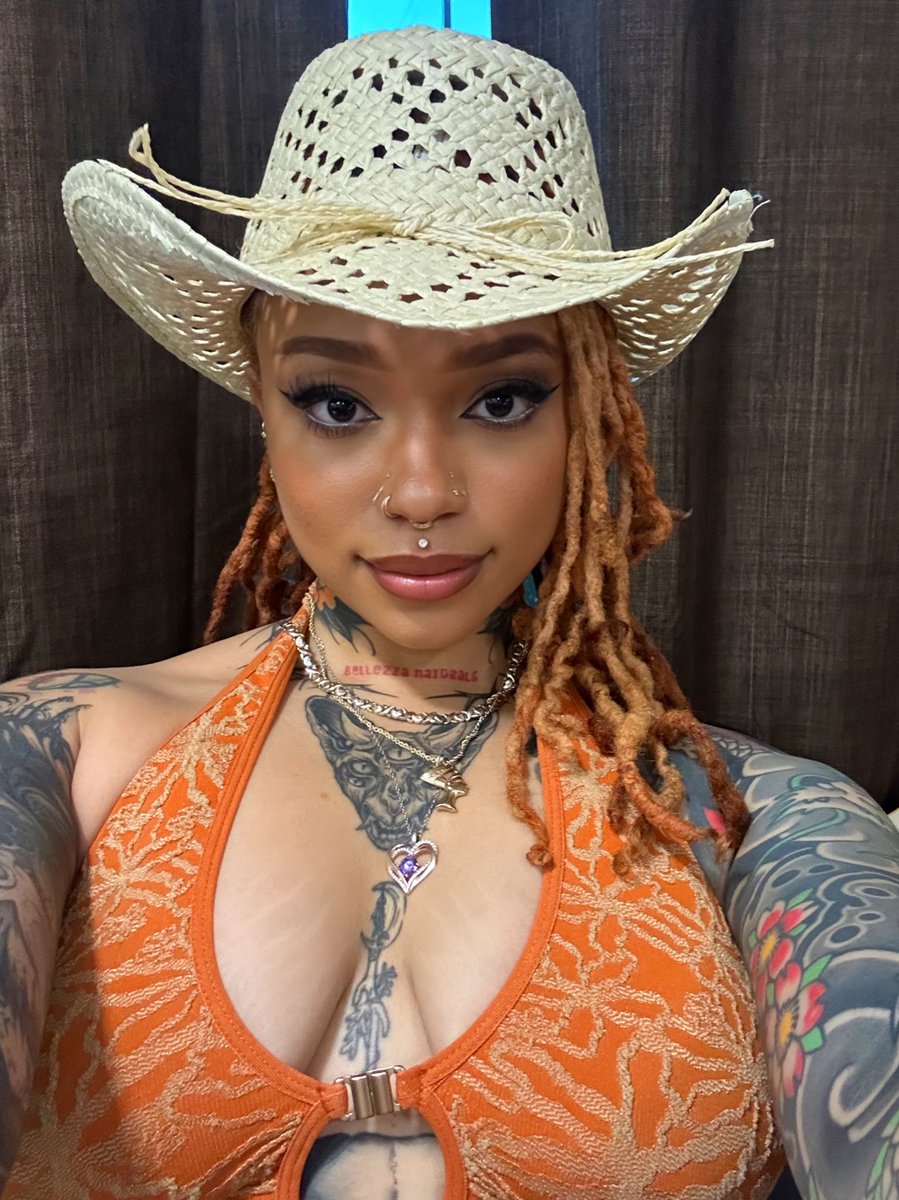 save a horse, let a cowgirl ride u instead