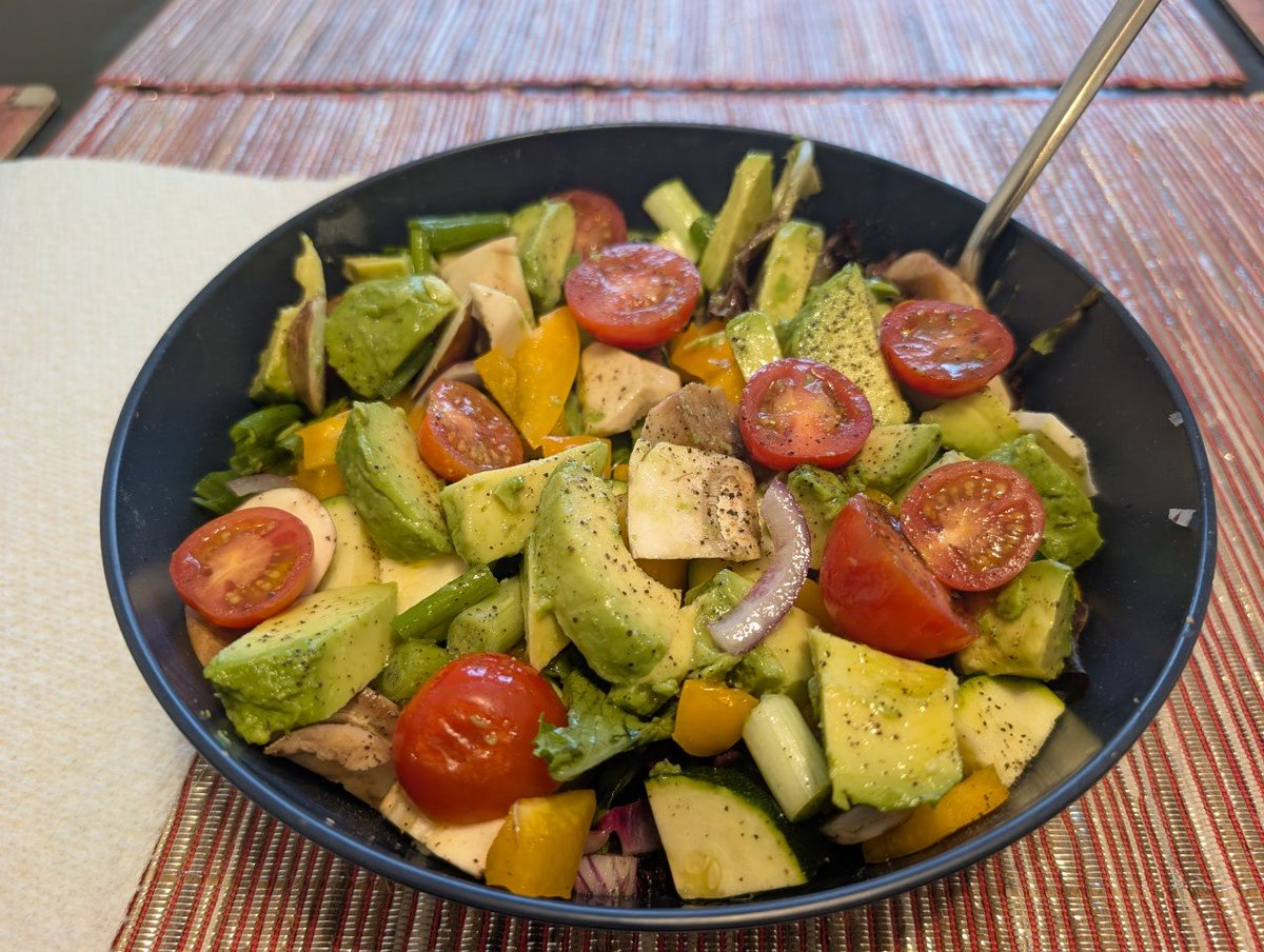 JohnnyKeyz82's tweet image. Just a quickie before heading back to work.