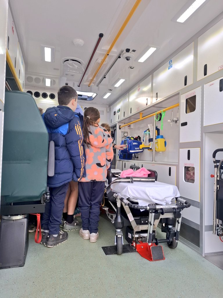 BishopHartyNS's tweet image. Many thanks to John Boland for taking the time to visit our school today. The children really enjoyed listening to John and learning all about the role of paramedics. They loved exploring the ambulance 🚑 #sphe #community #FirstResponders #paramedics @NenaghGuardian @ToomeGAA