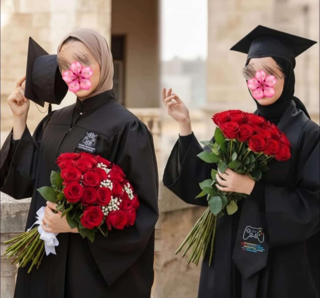 Gazzeli Ruba Ebu el-Ala, üniversiteden daha yeni mezun olmuş ve mezuniyetini kutlamıştı. İsrail bugün onu da katletti.

#WeLeftPalestineAlone