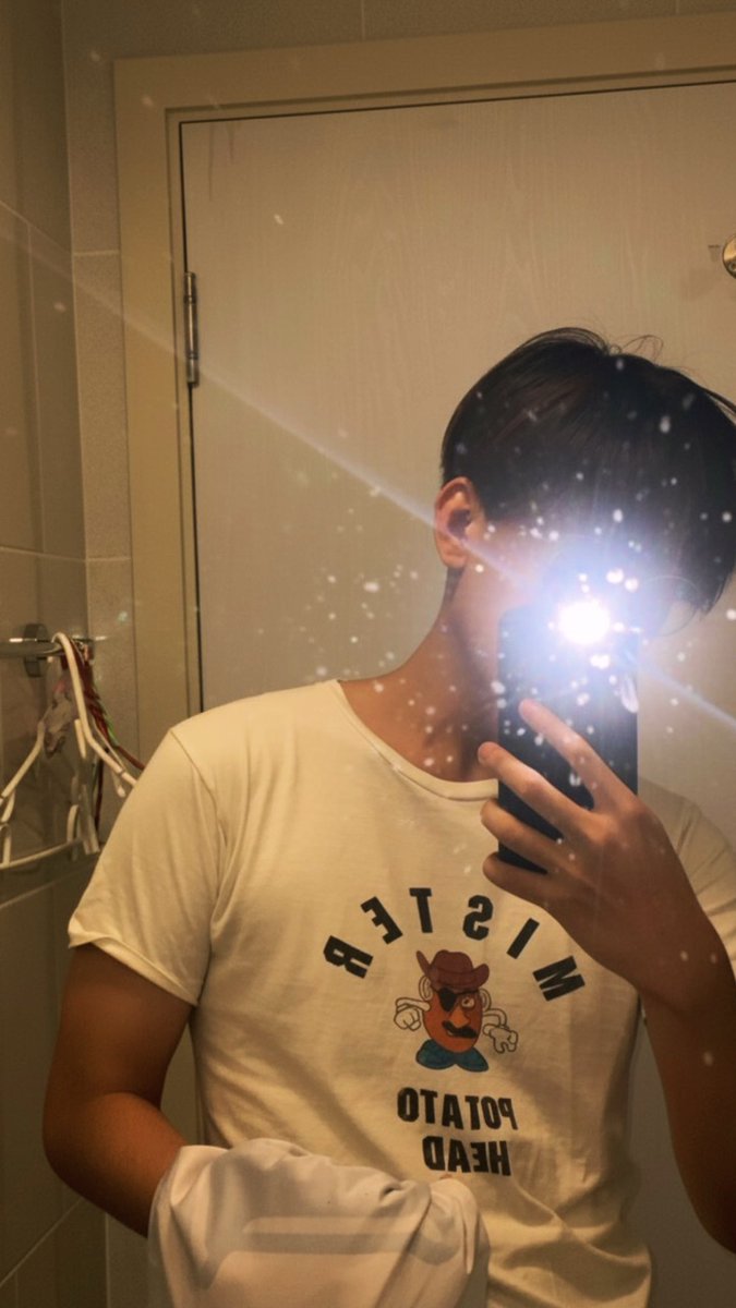 whybennysocool's tweet image. Tan skin unlock