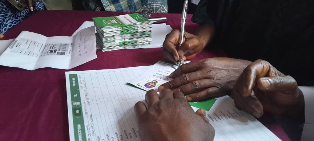 AminuUngogo01's tweet image. The registration of party members has begun. Go to your constituency to register as an ADC member.

@raufaregbesola @aamalamiSAN @ADCVanguard_ @ADCngcoalition @JWEZEE @KafinHausaa @Laurestar