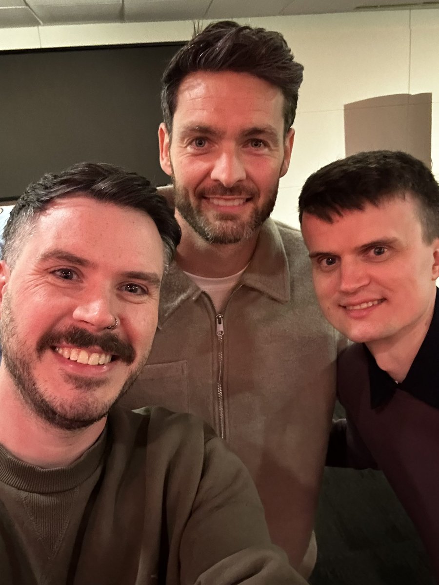 pod_hos's tweet image. Hearts legend, Scotland legend, handsome bastard. 

All three are about the lad in the middle before you ask.