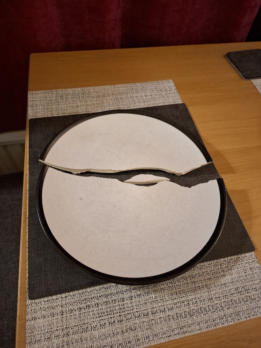 pinta44's tweet image. Oops 🤭