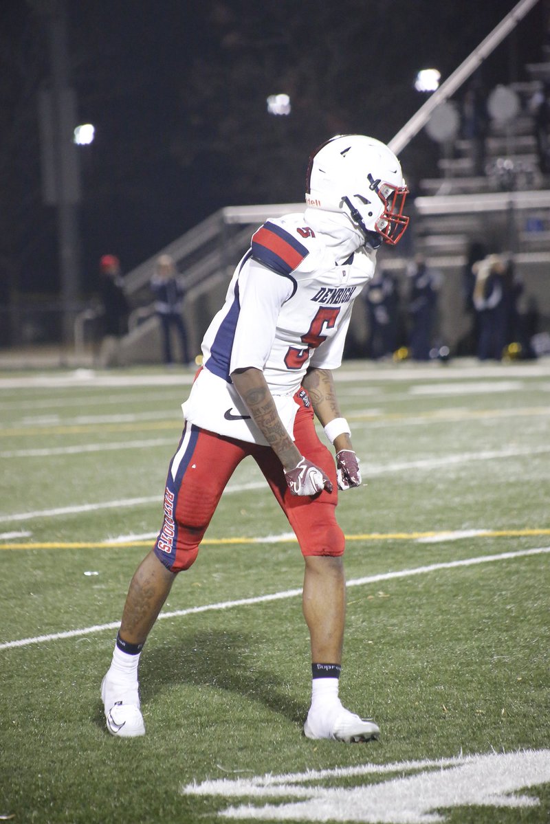 Senior Season mix!  hudl.com/v/2TCz53 
Where’s home 👀?

Senior Szn Stats:
46 Rec 674 Yards 4+ touchdowns 
3 PBUs 2 Interceptions (1 returned for 98 yard touchdown)
150 Tackles! 
All around threat 💎 S/WR/Special Teams