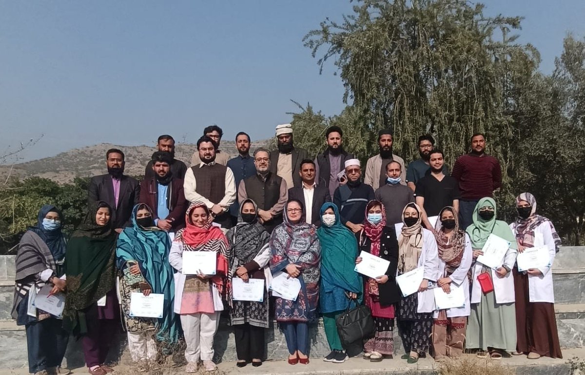 academia_kmu's tweet image. #Capacitybuilding #workshop for postgraduate trainees &amp;amp; faculty members of @kmuofficial_ institute of Medical sciences #Kohat by @CTU_KMU in collaboration with @GetzPharmaIntl at KDA hospital Kohat 
@ShafqatKhanzada