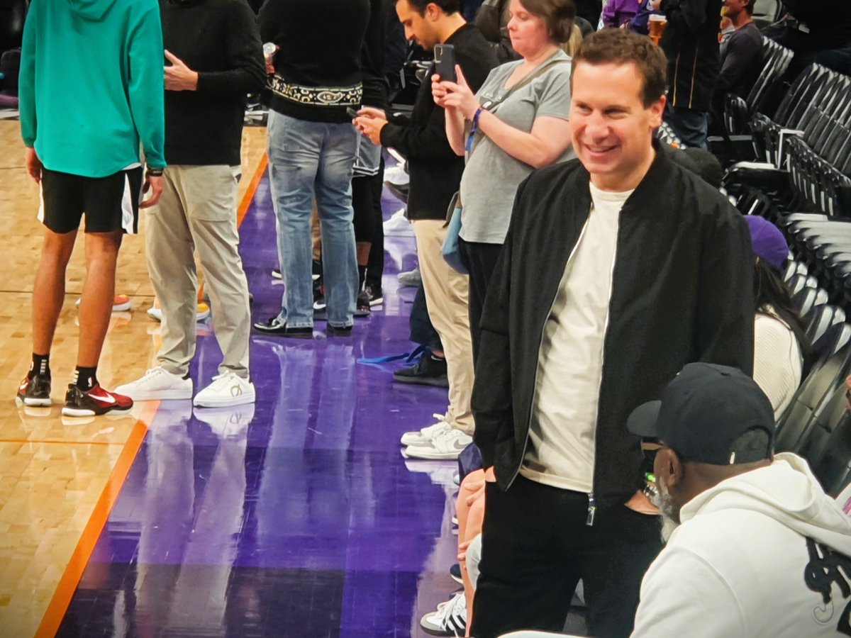 🫡 <a href="/Mishbia15/">Mat Ishbia</a> has been great for Phoenix