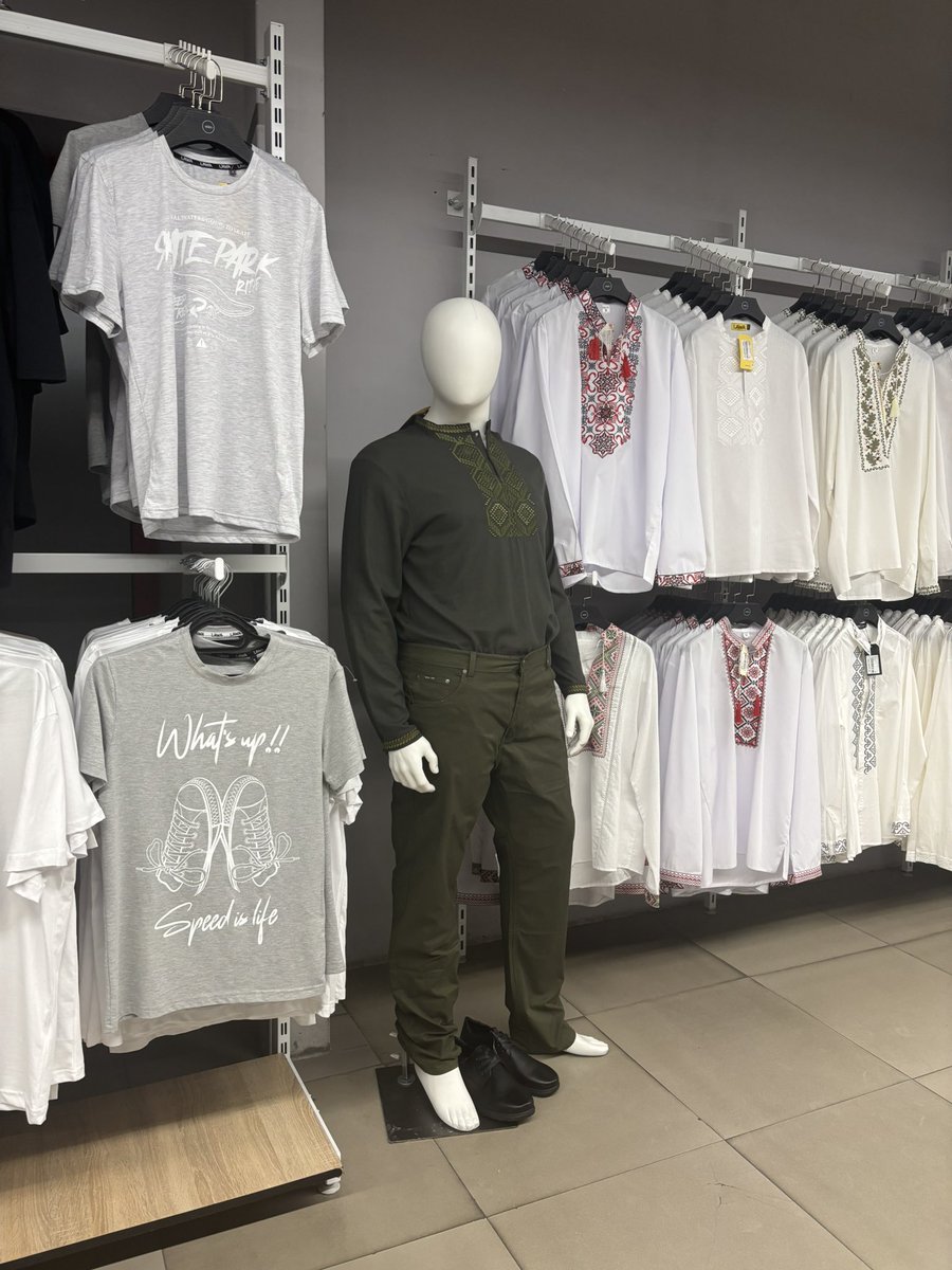 xenospects's tweet image. there is president zelenskyy everywhere for those with the eyes to see