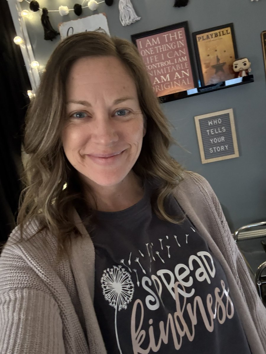 MrsShadish's tweet image. If anyone is out there spreading kindness today, our classroom sure would appreciate you sending some our way! 🫶

linktr.ee/MrsShadish