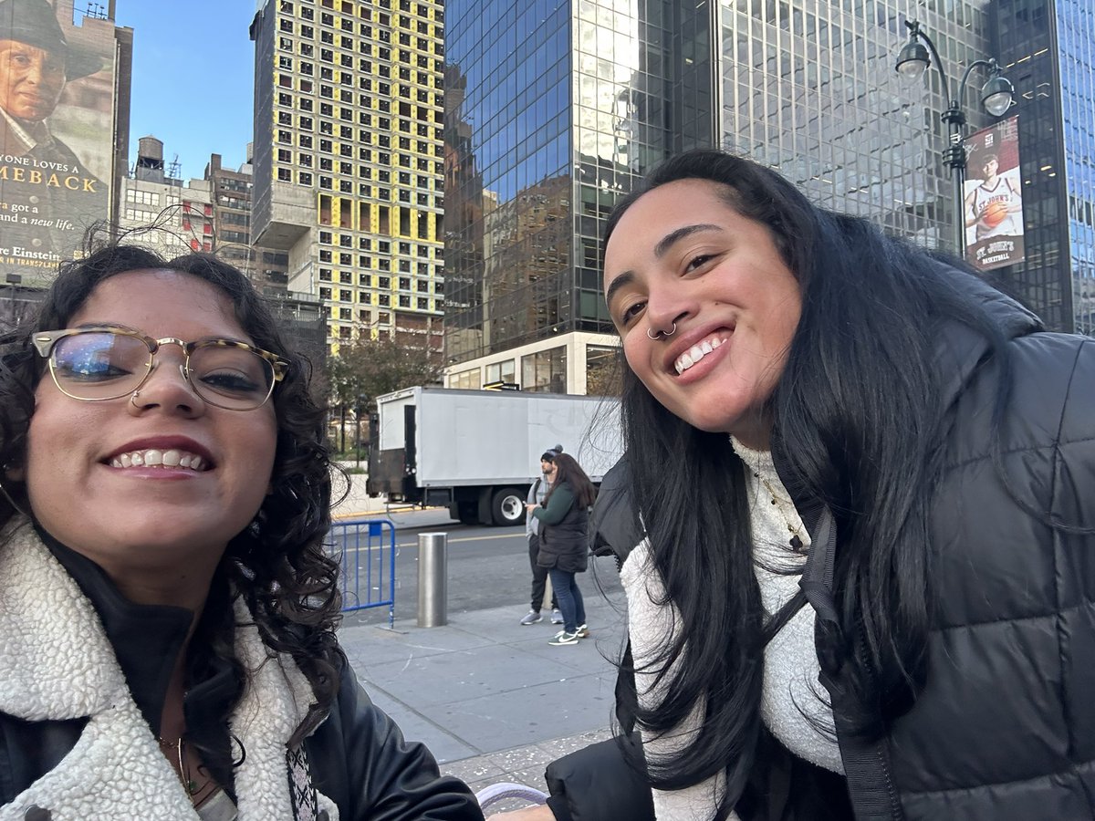 Yesterday was a very cold but pretty awesome day. Thank you <a href="/avawwe_/">A V A</a> for stopping to say hi and being so kind🖤
