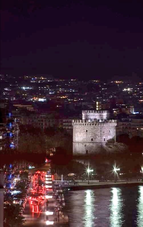 Καλό βράδυ φίλοι μου!
                  ☁️😍☁️
