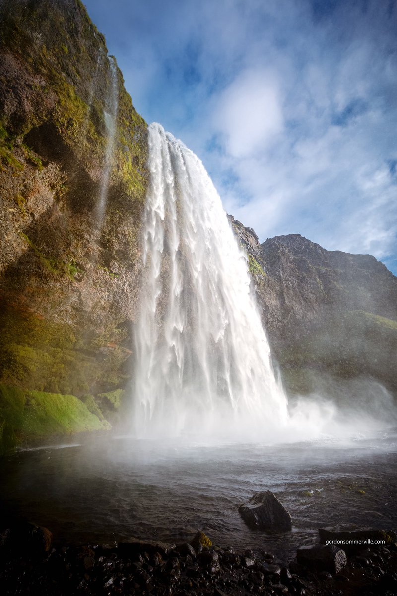 gsommerville27's tweet image. Sun kissed 

The stunning Seljalandsfoss, taken just as the sun was setting over Southern Iceland.

#Iceland #Seljalandsfoss #canon5dmarkiii #landoficeandfire🇮🇸 #photography #waterfall #waterfallphotography #water #sunset #sunsetphotopraphy