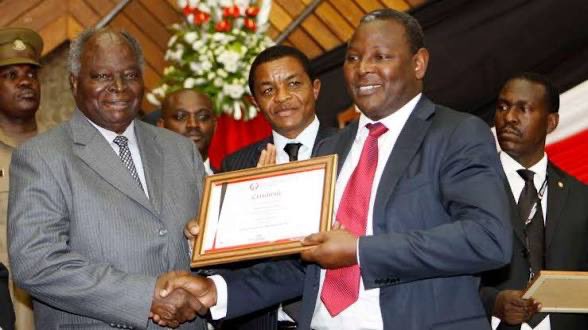 FGaitho237's tweet photo. THE FINAL HARVEST: HOW MWAI KIBAKI CRUSHED KIKUYU COFFEE FARMS TO FLOOD THE MIDDLE EAST WITH CENTRAL KENYA’S DAUGHTERS AS MODERN SLAVES

They sold you the sweetest lie: “Kibaki stopped domestic borrowing so money could finally flow to the people.”
 The peasants clapped, eyes shining with hope, because hope is the cheapest narcotic.

The brief suspension of domestic borrowing was never about liberating capital for the masses. It was a calculated trap.

The plan was to temporarily dry up the treasury-bill market, starve rural cooperative societies of liquidity, and then lure peasants with newly licensed “people’s banks” - Equity Bank (formerly Equity Building Society), Family Bank (formerly Family Finance Building Society), and Unaitas (formerly Murang’a Teachers’ Cooperative/MURAMATI) all fast-tracked through rigged regulations.

Millions transferred their savings from collapsing Saccos to these gleaming new institutions, enticed by easy over-the-counter loans.
 The plan was simple and diabolical: starve the rural cooperative societies of liquidity, make the old savings-and-loan model look dusty and broke, then parade shiny new “banks” (Equity, Family, Unaitas) as the modern messiahs. 
Come, bring your little coffee earnings, your miraa money, your widow’s savings… open an account, take a friendly loan, buy that plot, build that house.
 Feel progressive. Feel free.

While you were busy feeling modern, the trap snapped shut.
 Interest rates quietly climbed to 30, 40, sometimes 70 % on reducing balance. 
One missed installment and the auctioneers descended like vultures in suits.
 Your grandmother’s half-acre in Kagio? Gone.
 Your father’s motorbike? Gone.
 All neatly transferred to the same banks that had smiled at you across the counter six months earlier.

But the genius, the true psychological masterpiece, was deeper than mere debt slavery.

They needed bodies (hundreds of thousands of desperate, de-rooted rural youth) to ship to the Middle East as modern house-slaves.
 As long as coffee societies were paying bonuses, as long as a farmer in Othaya could clear school fees with one harvest, no daughter would board that flight to Riyadh for 25,000 bob a month.
 So they murdered the coffee sector in cold blood.
 KPCU was strangled, factories closed, debts called in, assets stripped.
 Kibaki himself sat at State House, looked Othaya farmers in the eye, and sweet-talked them into selling their 500-acre Makindi-Mihuti farm “for development.” 
Today it is Thika Greens Golf Estate, where Equity Bank CEO James Mwangi owns entire streets of million-dollar villas. What a coincidence. 

At the launch of Thika Greens was former Gatanga MP Peter Kenneth and Mwai Kibaki’s son Tony Kibaki. Kenneth sponsored the destruction of Muranga/Murata Farmers Cooperative Union. Today he spends weekends with the officials who looted it to its death-bed. 

They broke the back of the rural economy on purpose, then sold the broken pieces back to you as “development.”
 They weaponized your own trust, your respect for “Baba wa Taifa,” your belief that a man from your village couldn’t possibly betray you.

That, mũndũ wa nyũmba, is how you psychologially enslave an entire region: Give them a hero from their own soil, let him whisper sweet progress, then use his smile to auction their future while they are still applauding.
 Kibaki never freed capital. He redirected it, from your mother’s cooperative account straight into the offshore trusts of a new crop of billionaires.

And every time you see a desperate 23-year-old boarding an Emirates flight to go and wipe an Arab’s floor for two years, remember: that journey began the day Mwai Kibaki convinced your grandfather to sell the coffee farm “for your children’s future.”