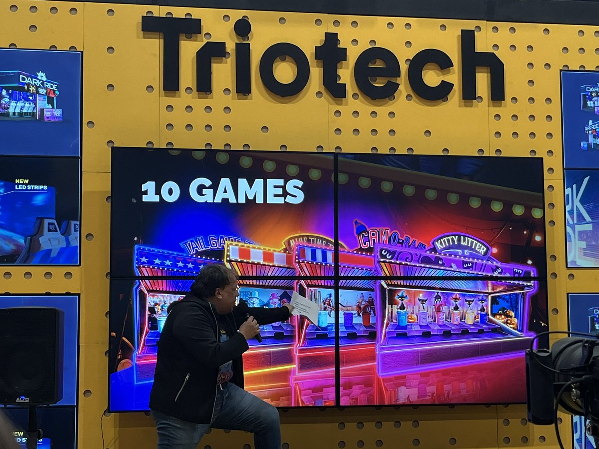 CoasterForce tweet media