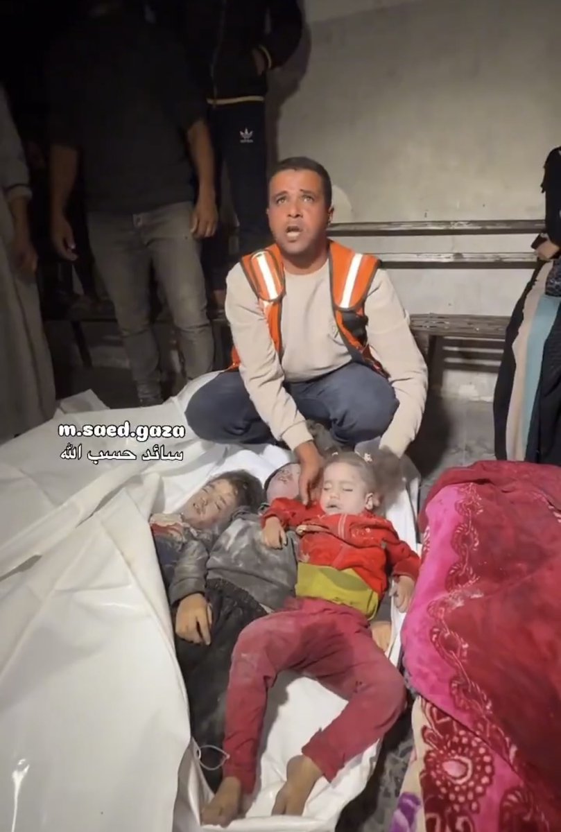 Bu adam çâresizce haykırıyor. Daha ne kadar ölmesi lâzım bu insanların? Daha ne kadar seslerini duyurması lâzım? 

Ey dünya, ey Müslümanlar, ey Araplar, ey insanlık, ey ümmet diye can havliyle imdat isteyen bu insanlar, soykırımcı şebekenin elinden kurtarılmayacak mı?

Bugün