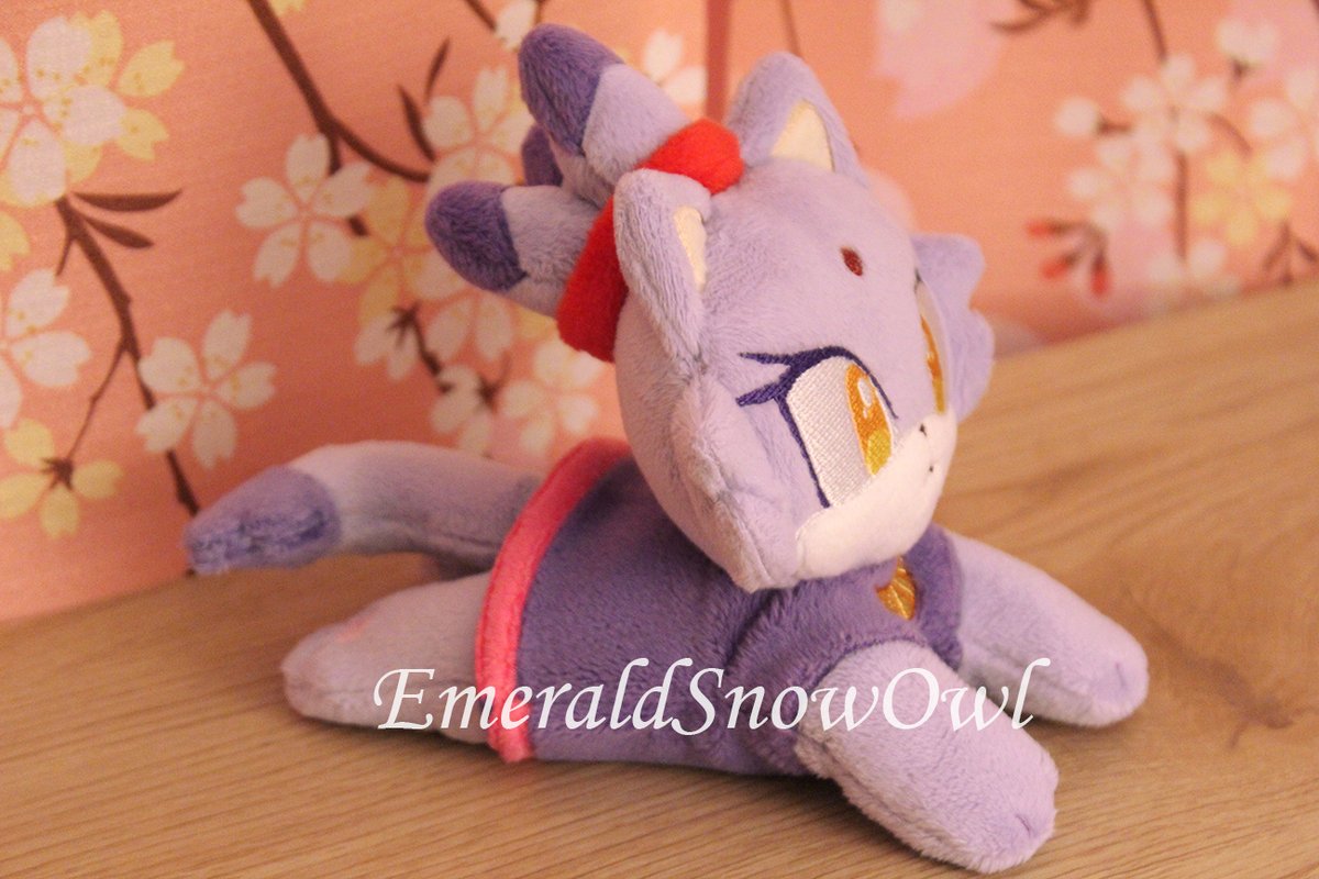 Emerald Owl (Plush Artist/illustrator) tweet media