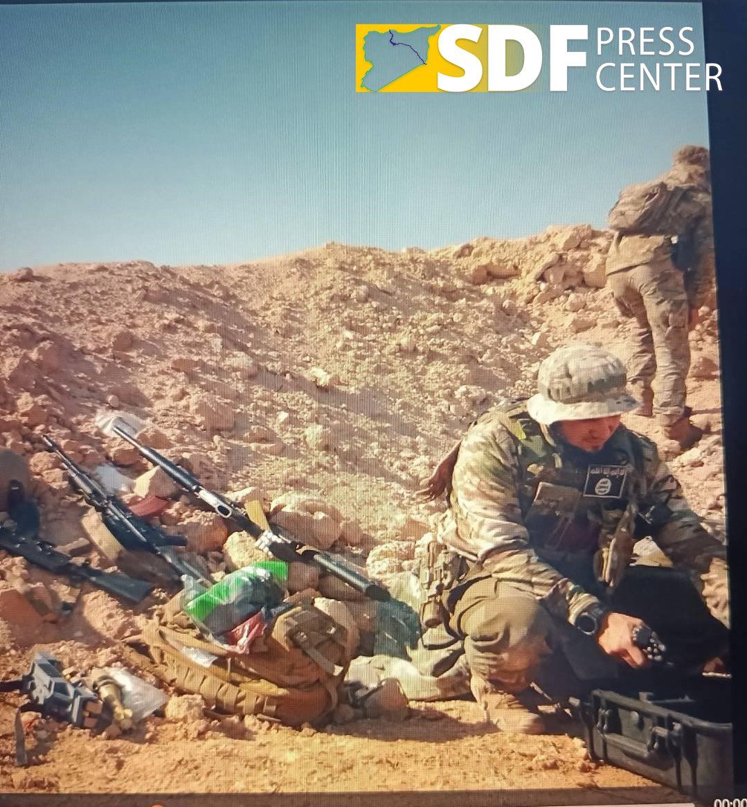 SDF_Syria's tweet image. قواتنا تُسقِط مسيّرتين لداعش انطلقتا من نقاط تمركز فصائل حكومة دمشق 

قامت قواتنا، قوات سوريا الديمقراطية، عصر اليوم، بإسقاط طائرتين مسيرتين نوع &quot;درون&quot; مصدرهما نقاط تمركز فصائل حكومة دمشق على محور قرية غانم العلي في الريف الشرقي للرقة والتي تتعرض منذ أسبوع للهجمات من قبل فصائل…