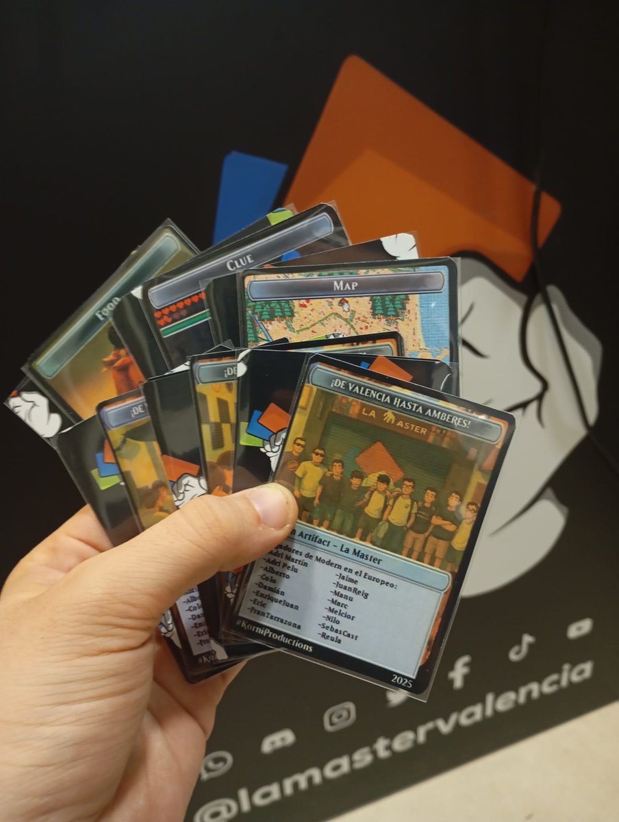 ¡50 tokens diseñados, impresos y recortados a mano para nuestros 16 jugadores que van camino a Amberes mañana!