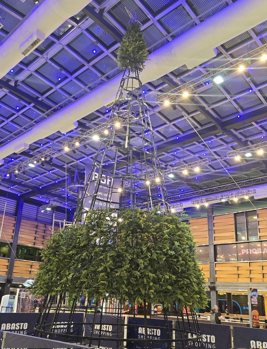 Esta cargando la navidad %%%