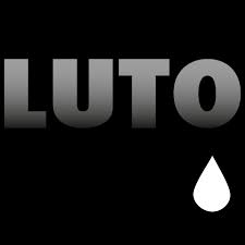 ChequeiOW's tweet image. 😭 LUTO NA COMUNIDADE😭! 

É com profunda tristeza que informamos que o streamer NITRÃO  foi encontrado VIVO e bem em seu apartamento em Santos.

Após dias de silêncio, o streamer foi encontrado vivo e bem, mas a comunidade lamenta a perda de todo conteudo nas ultimas 10 horas