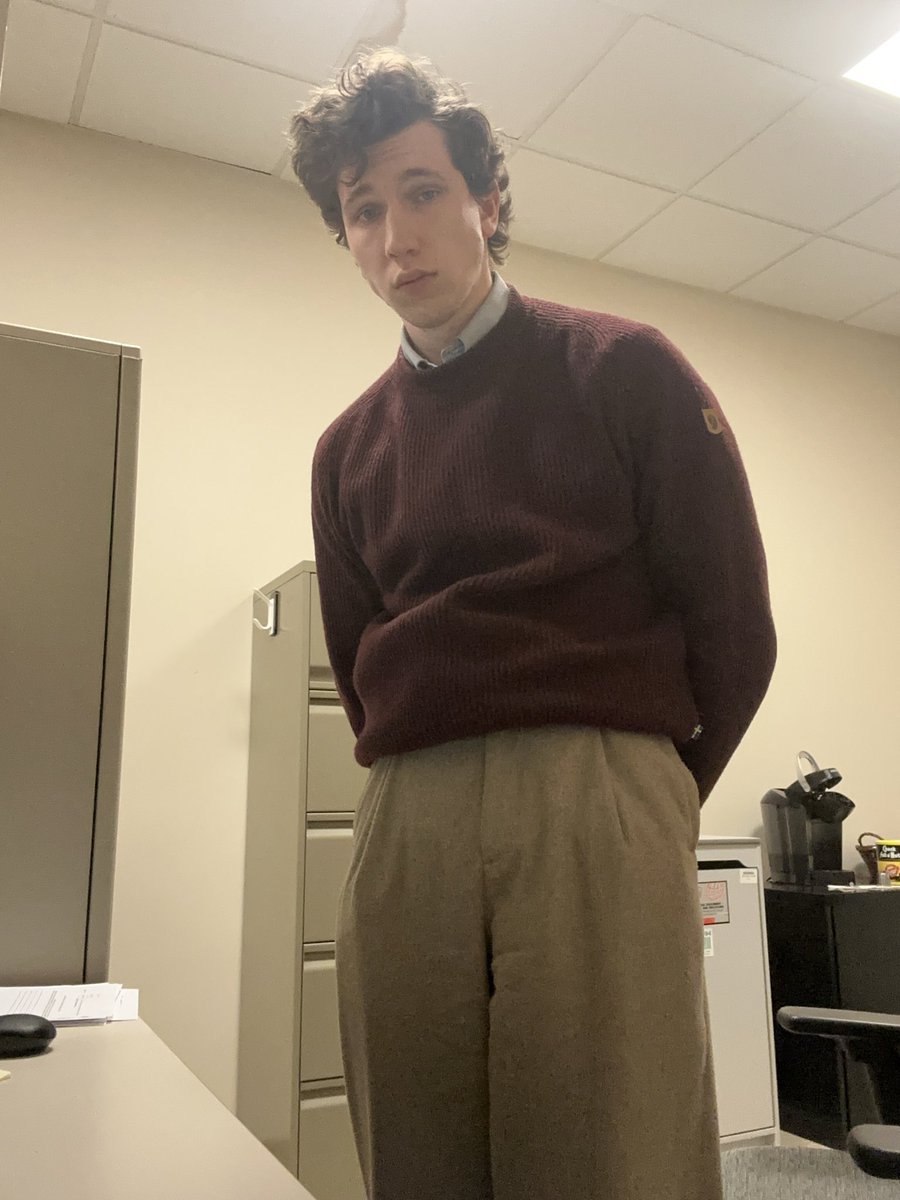 PostStructBro's tweet image. What’s a boy gotta do to get some work around here huh?!