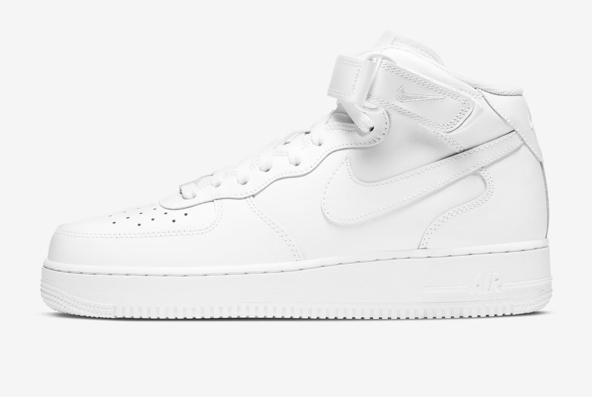 tahoe7teen's tweet image. There was a time when the mid cut Forces were the preferred cut, how was we wearing them unstrapped with huge jeans? Lol