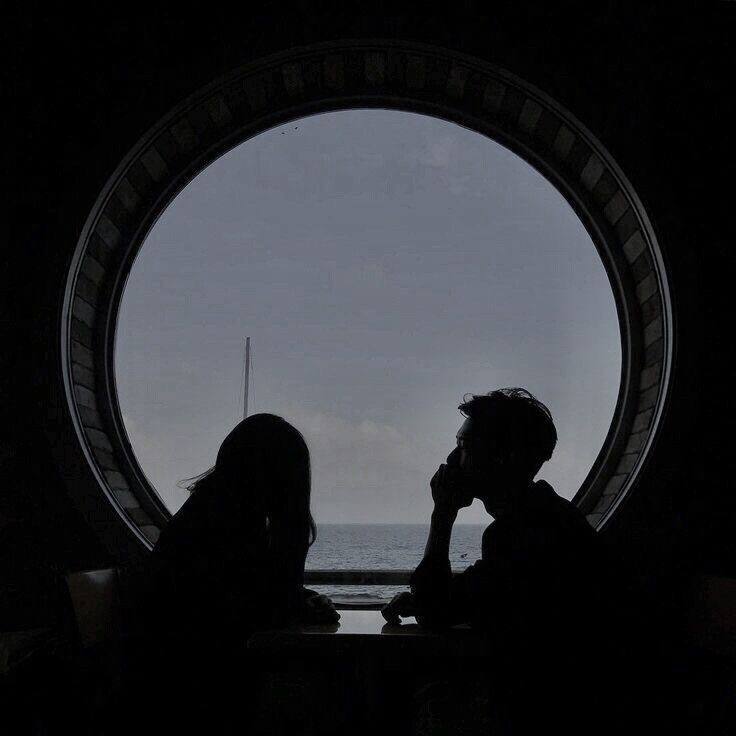 aladb_2020's tweet image. خُلَاصَةُ العُمرِ أيَّامٌ أرَاك بِهَا
 وَمَا سِوَاهَا مِنَ الأيَّامِ تَبذِير 💚