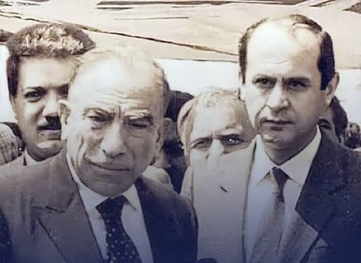 KARANLIKLARA DOĞAN GÜNEŞ
BAŞBUĞ ALPARSLAN TÜRKEŞ!

Sevdan da kavgan da bize emanet Başbuğum.