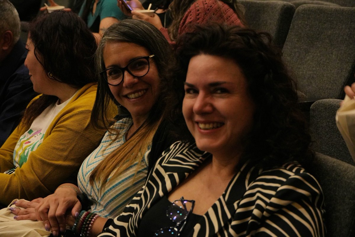 SubEducParv's tweet image. 💚✨ La subse Claudia Lagos asistió al seminario “Experiencias de Renca que Transforman la Educación Parvularia”. El alcalde Claudio Castro lideró la actividad, destacando avances hacia una educación inicial centrada en niñas y niños y el compromiso de la comuna con su bienestar.