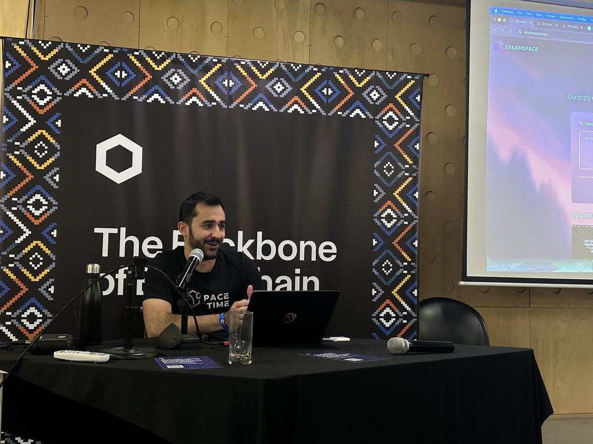 javosalomon's tweet image. Just experienced &apos;Vibe Coding Onchain Apps&apos; with @spaceandtime at Chainlink House #DevconnectARG! 🇦🇷  
Alejandro Lanaspa nailed it!