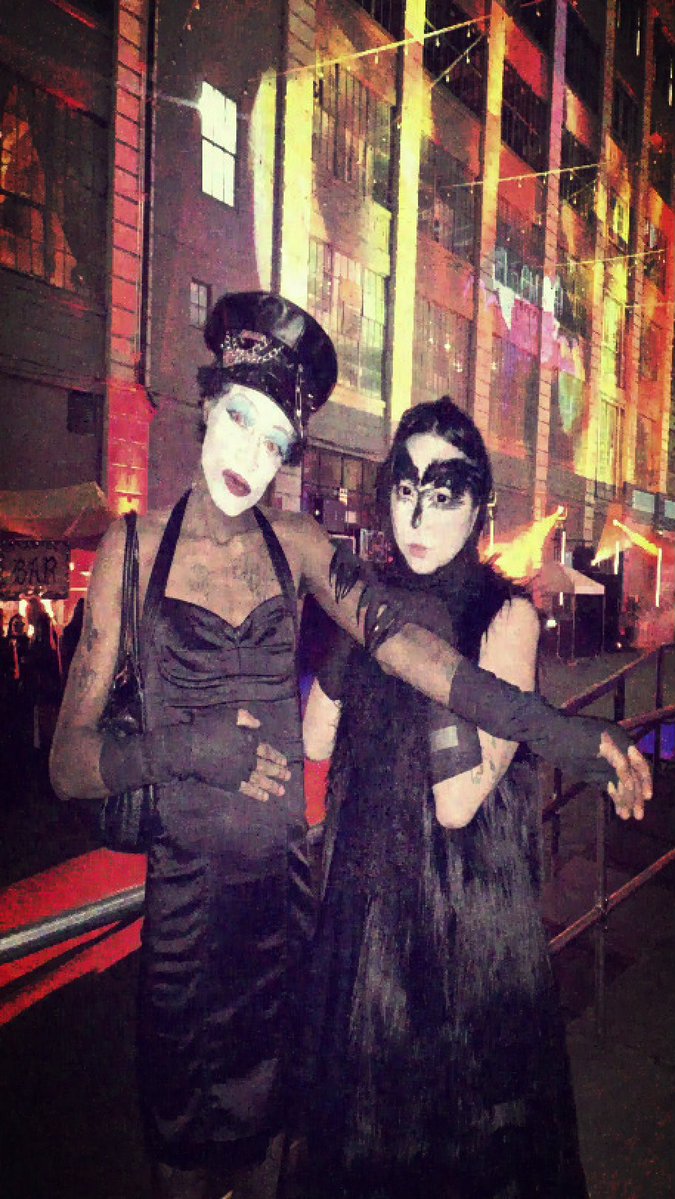 technopleasure's tweet image. 2yrs together💘 a lifetime to go