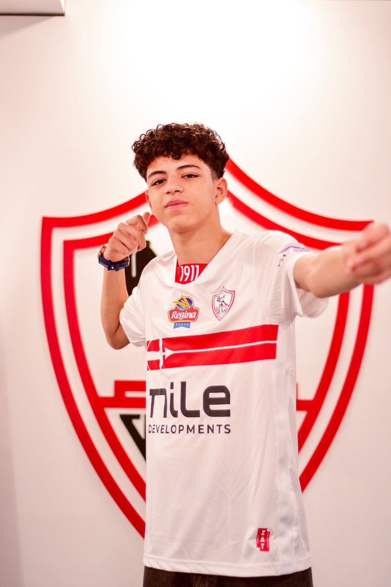 مسيرة "الكونت" مستمرة 🙏🤍

آدم وأسر محمد صبري ينضمان لفرق الزمالك مواليد 2010 و 2012.🏹

⁦ #Zamalek⁩ | ⁦ #MostTitledIn20C⁩ | ⁧ #الزمالك_أولًا⁩ | ⁧ #أكبر_قلعة_رياضية
