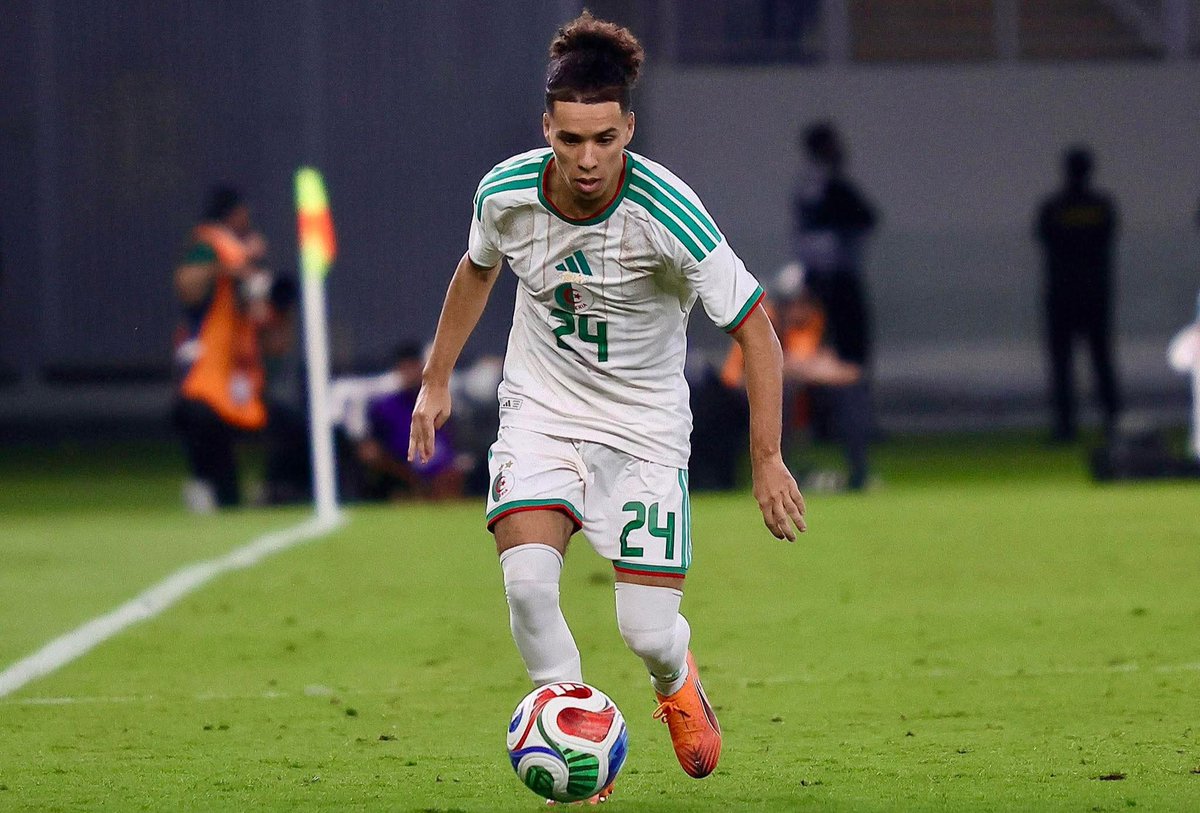 LGDFennec's tweet image. Algérie : Ilan Kebbal, le tiers dans le tiercé #TeamDZ
Lire l&apos;article &amp;gt; 
lagazettedufennec.com/algerie-ilan-k…