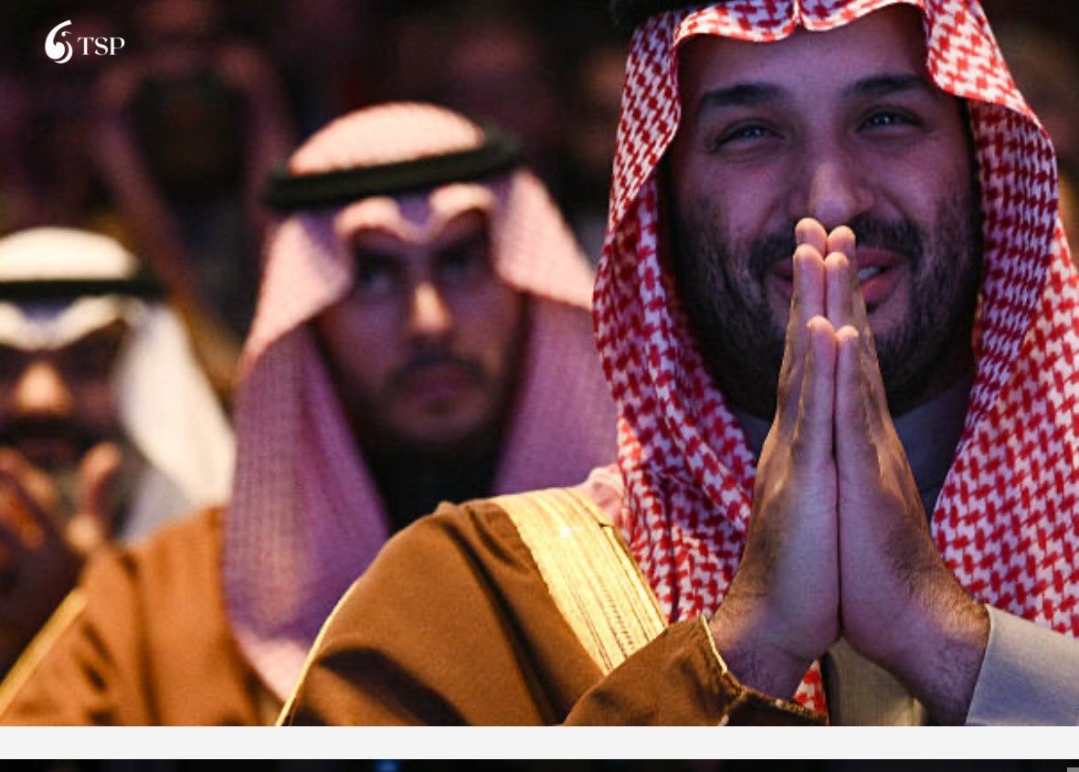 M3Nashmi's tweet image. بالله شوفوا فرحة سمو #ولي_العهد لما أعلن ترامب العمل على ملف السودان وحل النزاع

📍محمد بن سلمان ليس قائد بلاده وحسب، بل قائد أمتيه وزعيم الشرق الأوسط بلا منازع، سبق ورفع العقوبات عن &quot;سوريا&quot; واليوم نرى &quot;السودان&quot; تمشي على مسار السلام بإذن الله

#السودان_بقلب_بن_سلمان 🇸🇦🇸🇩