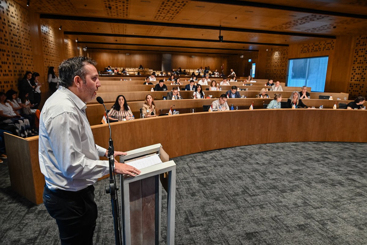 Hoy en el <a href="/ConcejoCba/">Concejo Deliberante de Córdoba</a> escuchamos a los vecinos en audiencia pública, para el tratamiento del convenio de donación entre la Municipalidad y la Universidad Provincial de Córdoba para la construcción de una nueva sede en b° Residencial Sud. #Córdoba