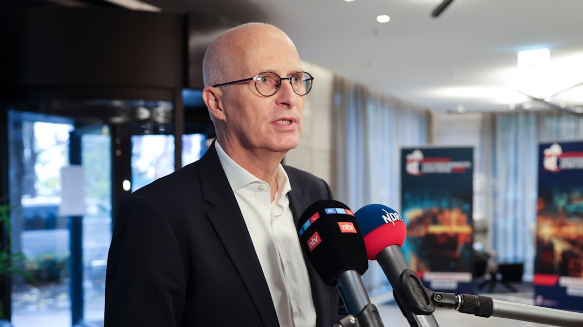 welt's tweet photo. Tschentscher attackiert CDU-Pläne zum Kippen des Hamburger Klimaentscheids https://t.co/j2as66pMXo https://t.co/bvlP0wmqGS