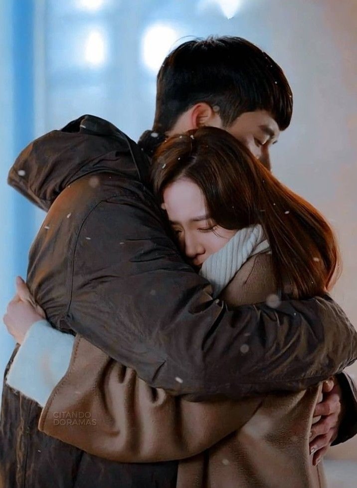 AmLiRa7's tweet image. Reel                                           Real