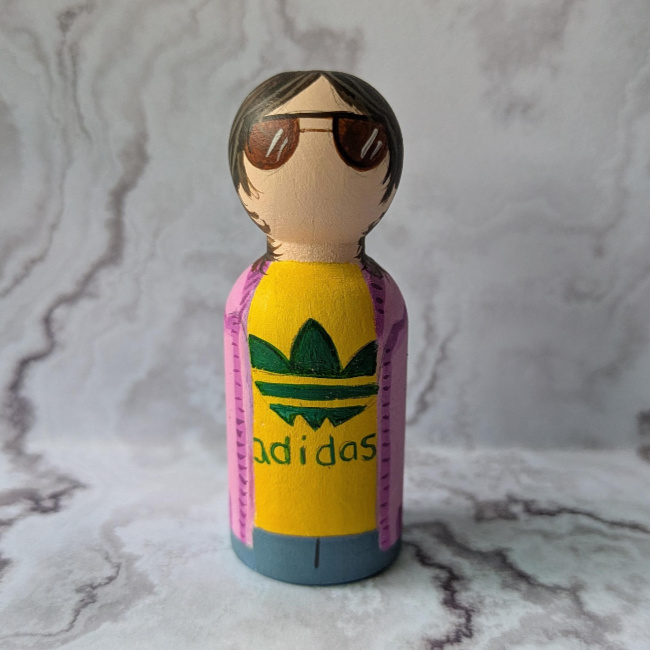 RetroToGo's tweet image. If you like the idea of something slightly cooler for your tree this year, then check out the handmade rock and indie Christmas decorations by Florence and Belle, with new designs available for 2025. bit.ly/4o0qZcD