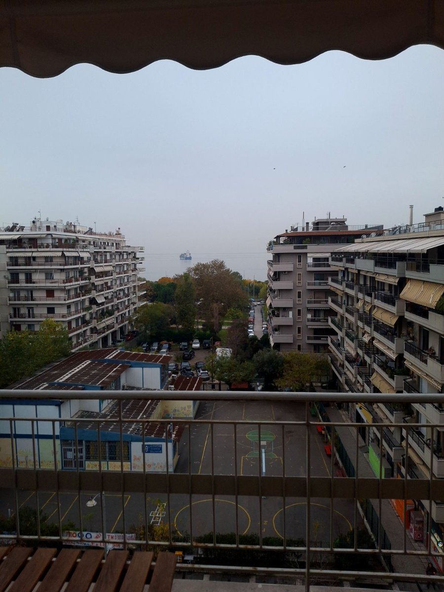 mike_chionidis's tweet image. Trying to stay productive in this moody weather today..