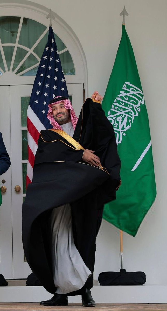 زيارة تاريخية لسمو #ولي_العهد حفظه الله، وحضور يمتلئ بالفخر والعزة وقوّة الشخصية والمكانة الرفيعة لسموه ولبلادنا #السعودية حرسها الله وأدام عزها وسؤددها.
#محمد_بن_سلمان_في_واشنطن
#القمة_السعودية_الأمريكية
#٩٢_عامًا_من_الشراكة_والازدهار
#السعودية_العظمى 
#SaudiUSsummit
#MBSINUSA